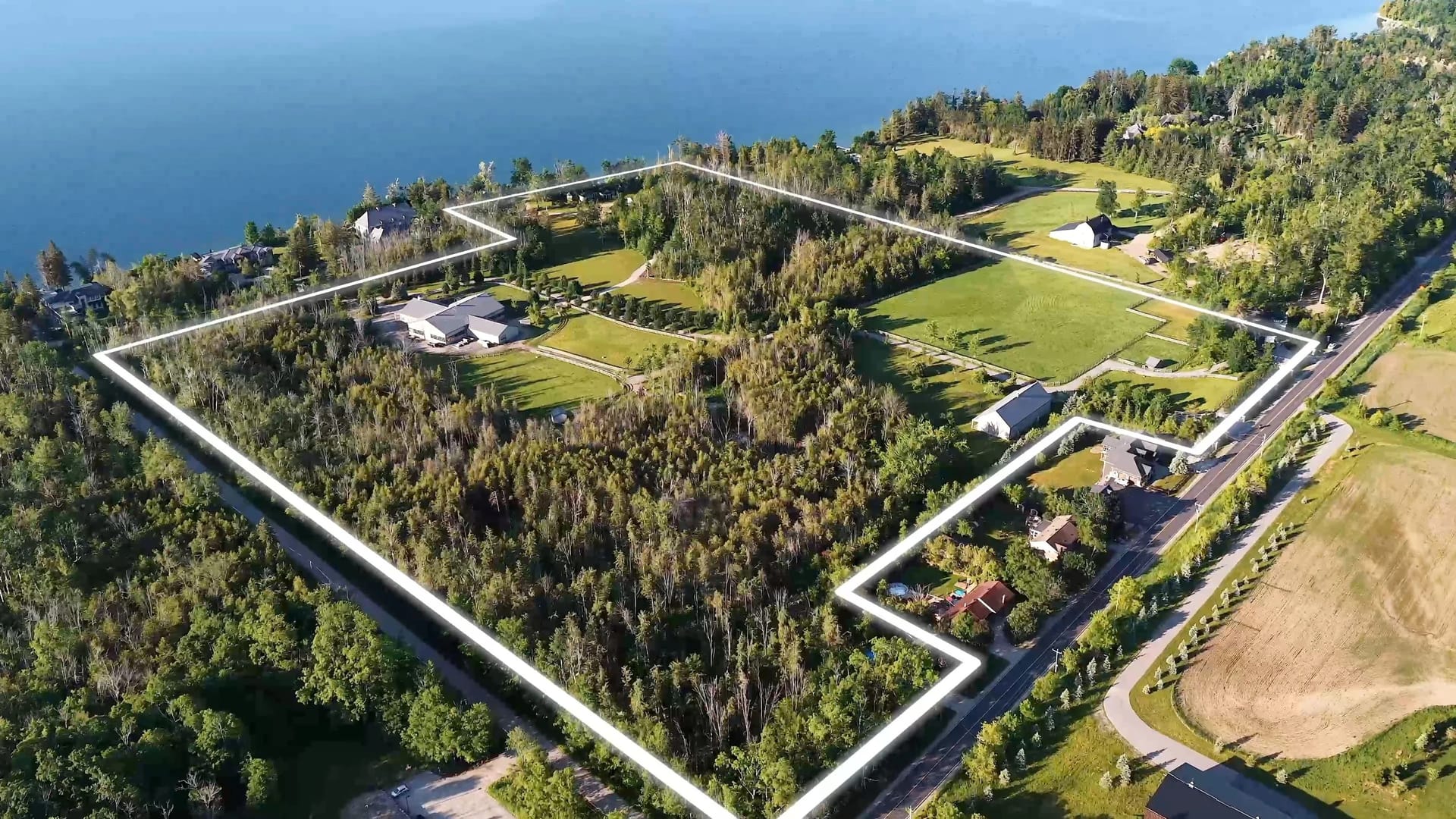 Aerial view of the Casa Lago Estate waterfront acreage
